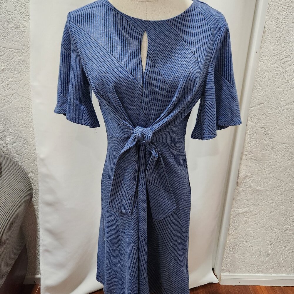 Spense Keyhole Front tie Convertable abstract blue dress